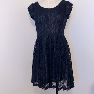 VTG INSPIRED Holiday dress tea- length sz16? BLACK LACE! Nice quality!